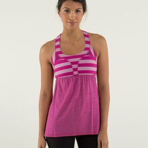 Lululemon 2 in Run Tank Top with Built in Bra Size Medium